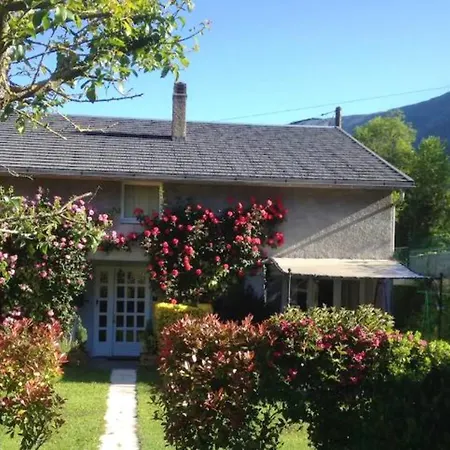 Maison De 4 Avec Jardin Clos Et Wifi A Luz Saint Sauveur Holiday home *