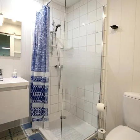 Holiday home Maison De 4 Avec Jardin Clos Et Wifi A Luz Saint Sauveur