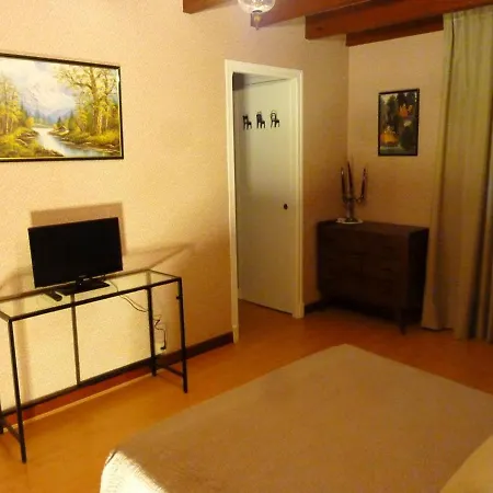 Holiday home Maison De 4 Avec Jardin Clos Et Wifi A Luz Saint Sauveur *